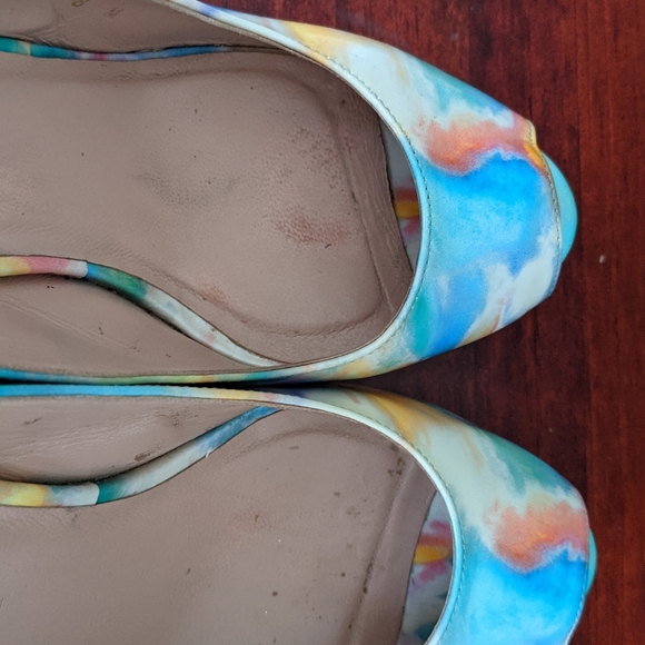 Stuart Weitzman Jean Wedge Peep Toe Slingbacks Size 8 - Picture 4 of 6